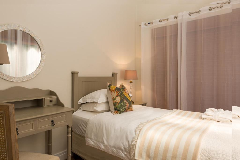 Fernwood Manor Boutique Guest House Cape Town Exterior photo