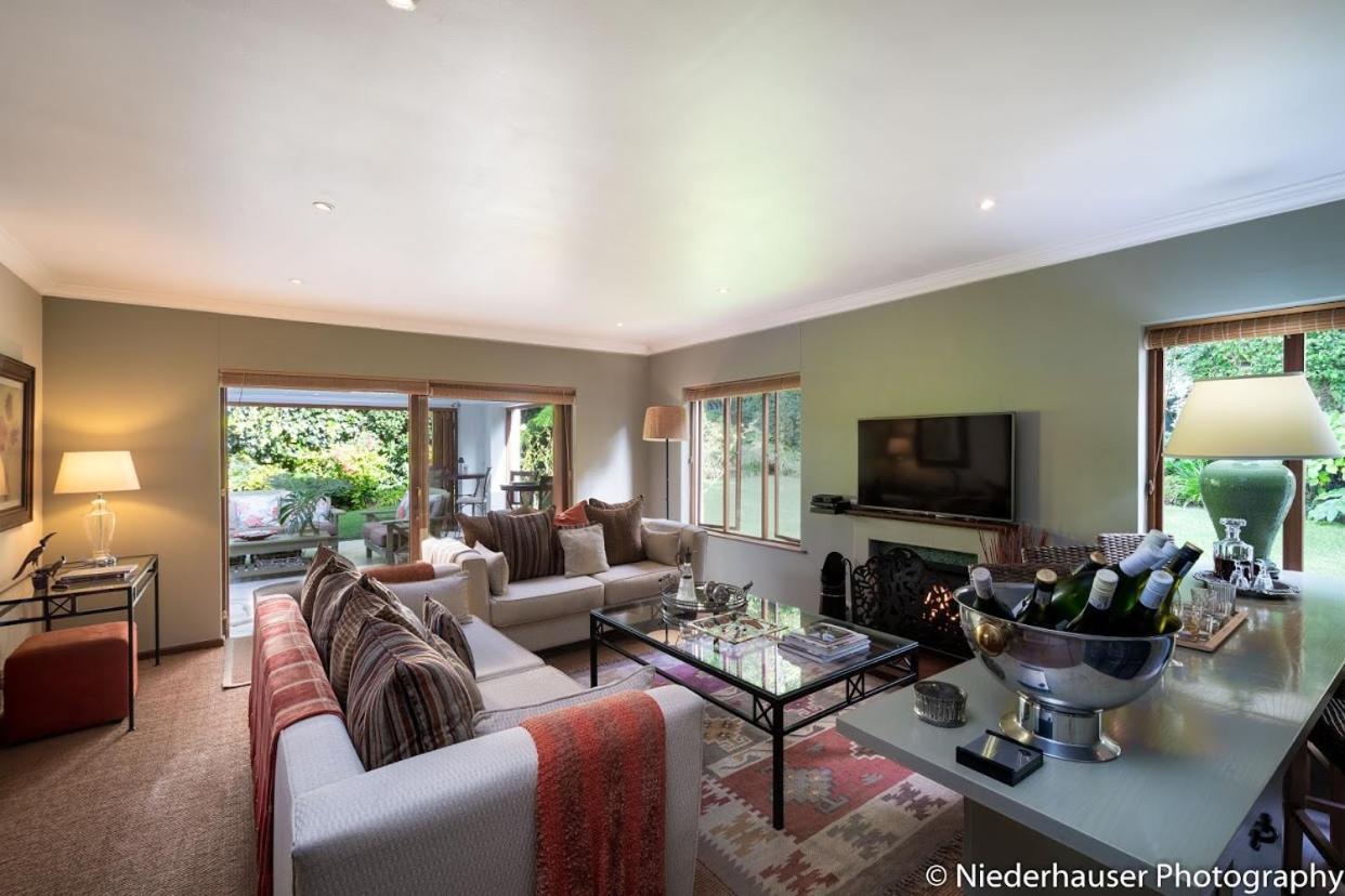 Fernwood Manor Boutique Guest House Cape Town Exterior photo