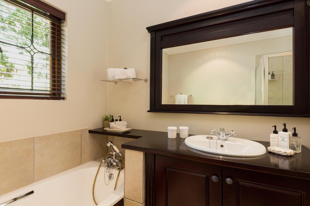 Fernwood Manor Boutique Guest House Cape Town Room photo